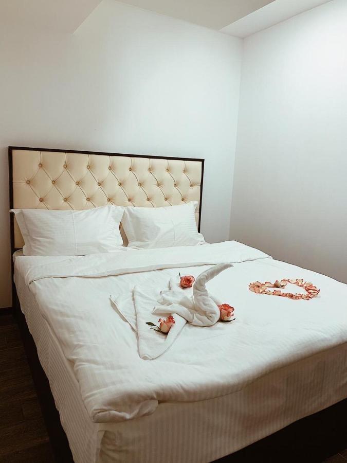 It Hotel Tumanyan Street エレバン エクステリア 写真